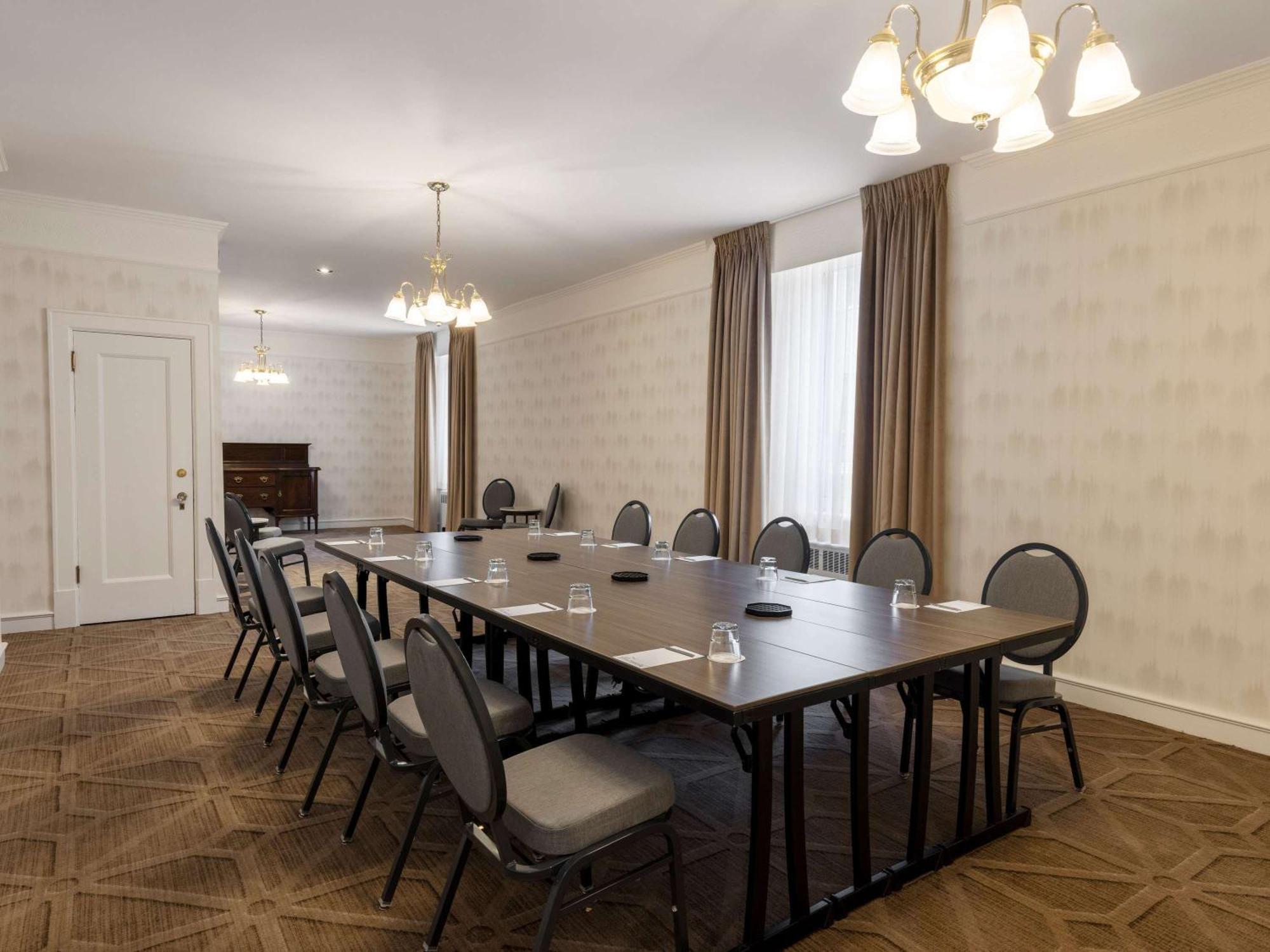 Fairmont Palliser Calgary Exterior photo